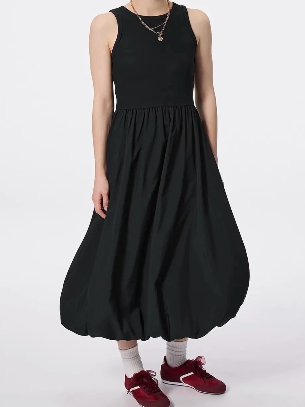 GU Bubble Hem Black Sleeveless Dress